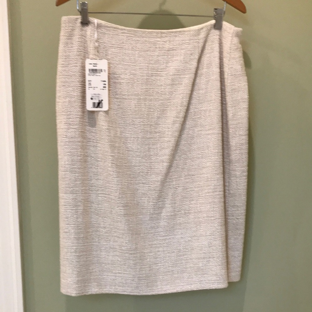 NWT Escada linen/cotton skirt